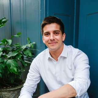 Olly Mount